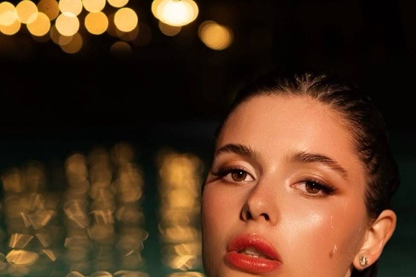 Commercial makeup