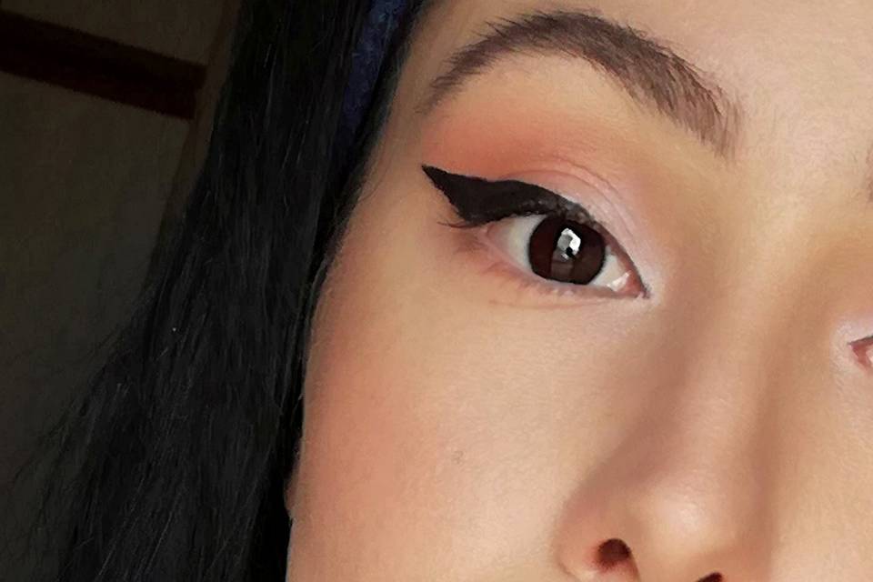 Make-up glamour