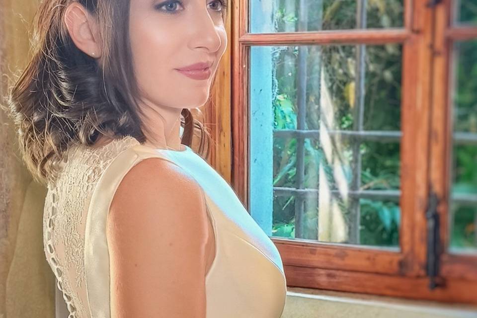 Bridal Hairstyle & makeup