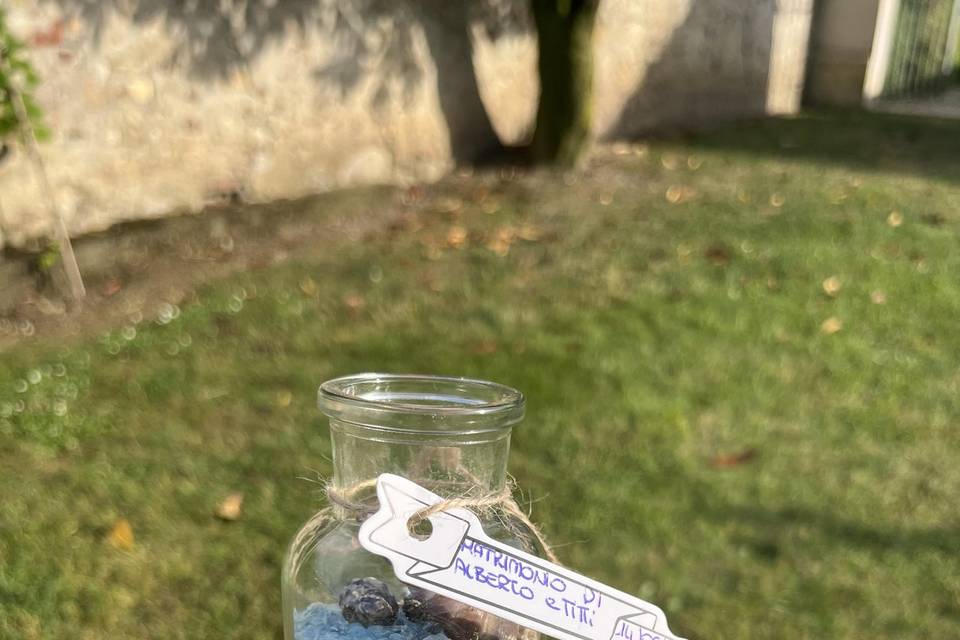 Regalo dei bambini agli sposi