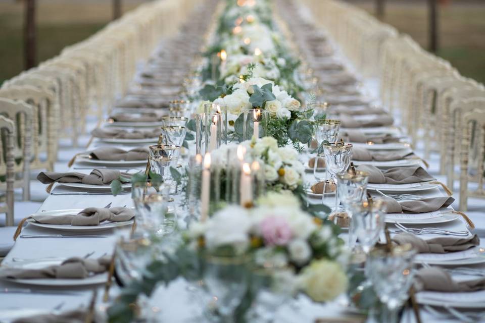 Wedding imperial table
