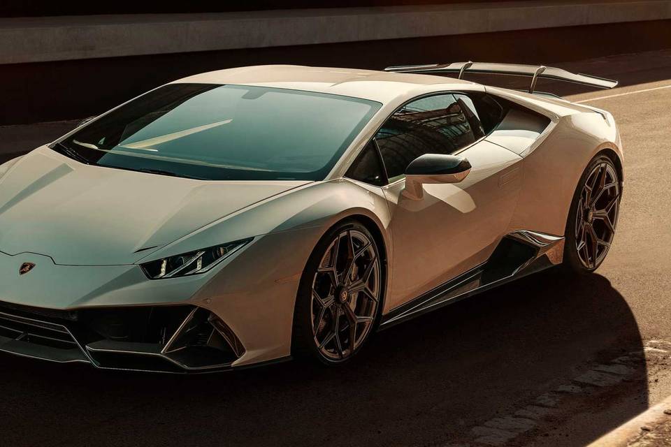 Lamborghini velocità assicurata