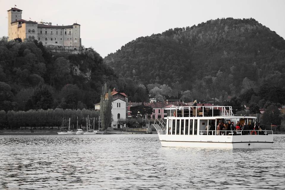 Lake Party Boat