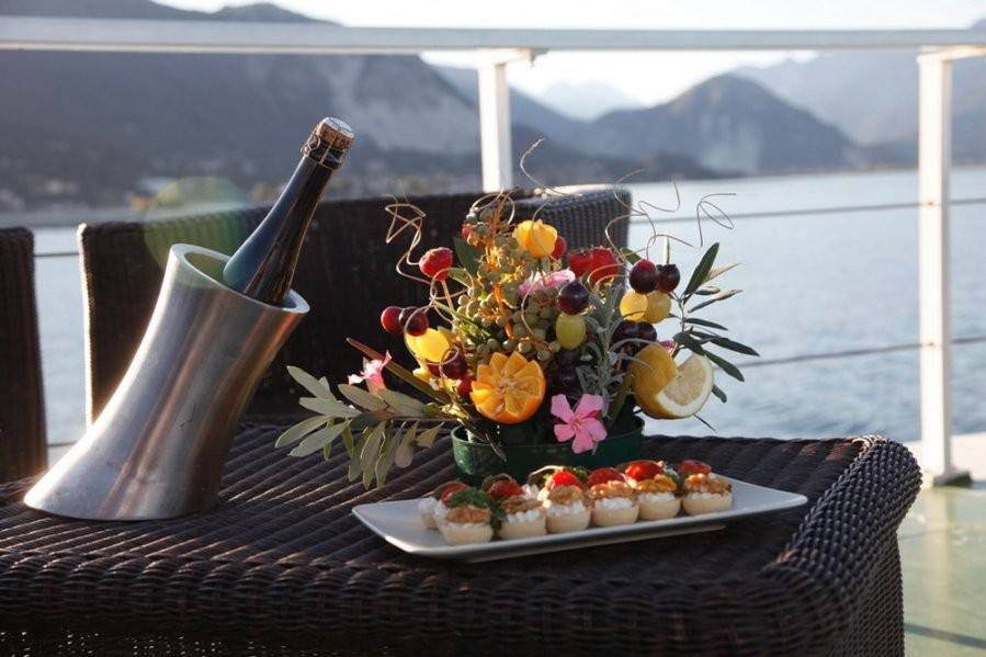 Lake Party Boat