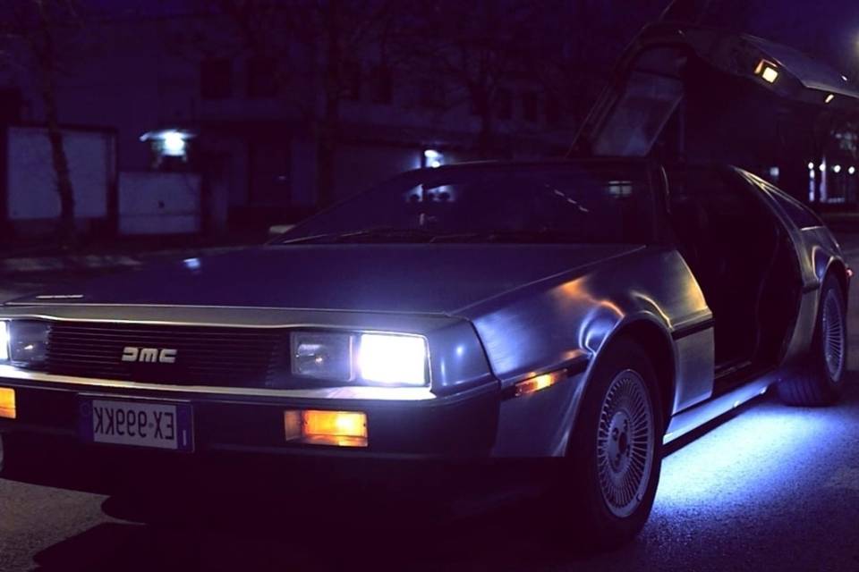 DeLorean-16