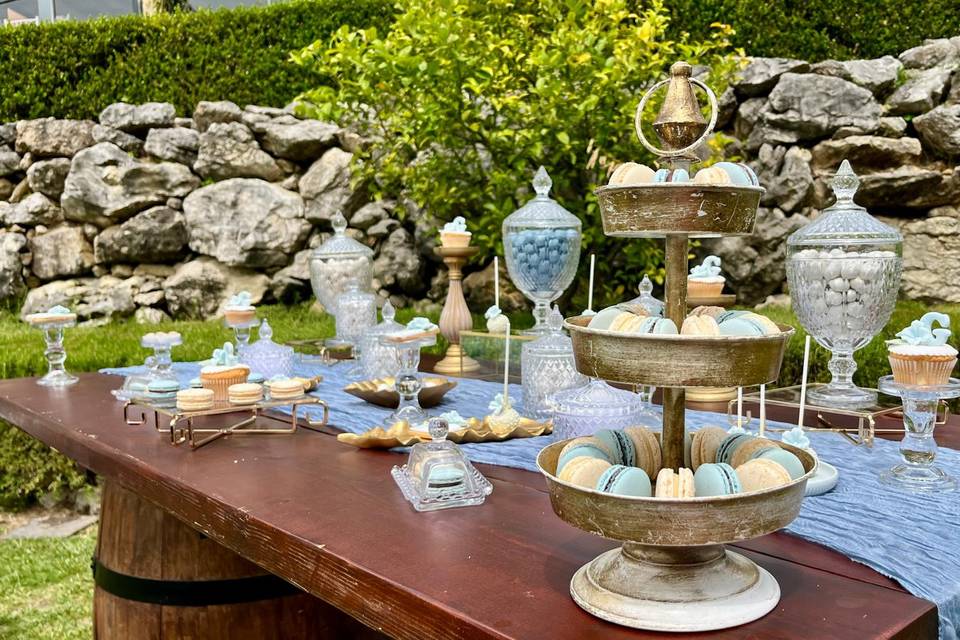 Sweet Table