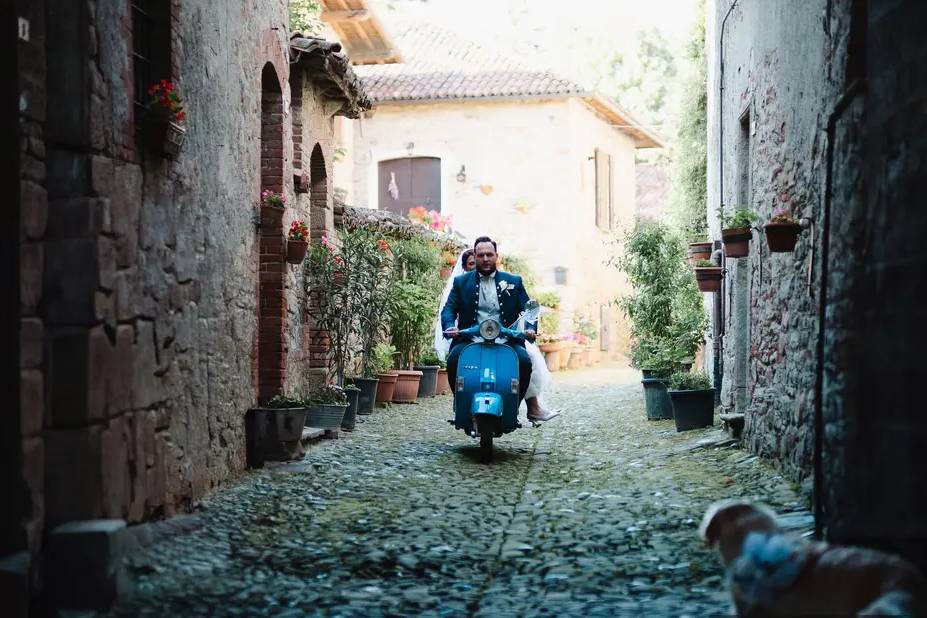 Vespa nel borgo