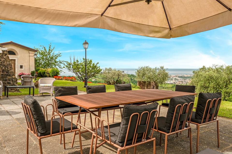 Giardino frontale