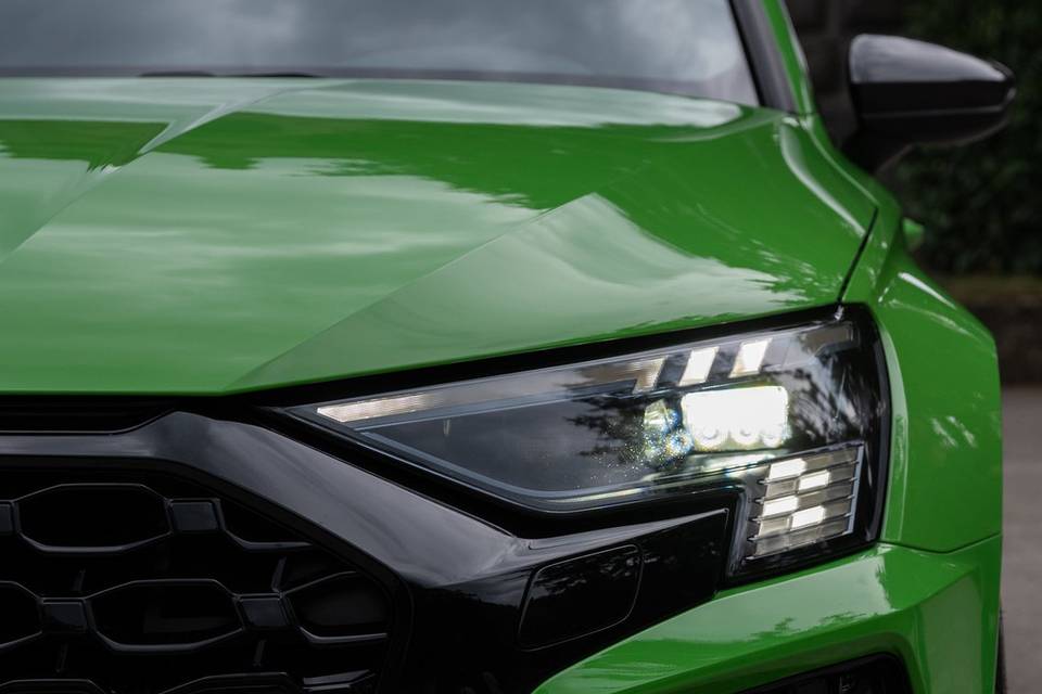 Faro Audi RS3
