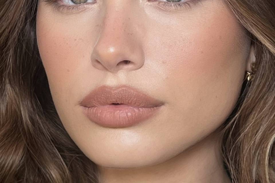 Glam makeup