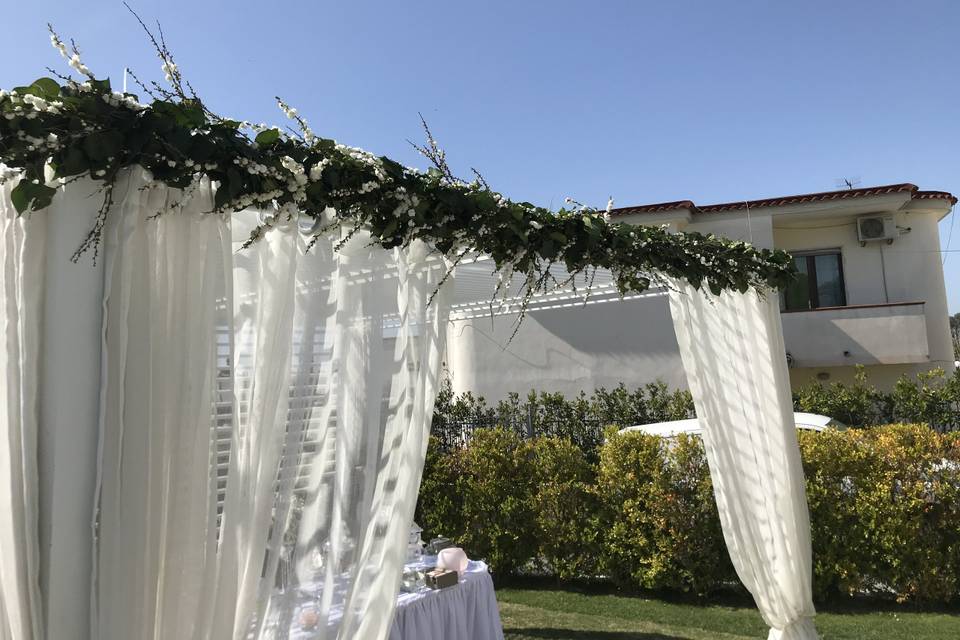 Gazebo confettata