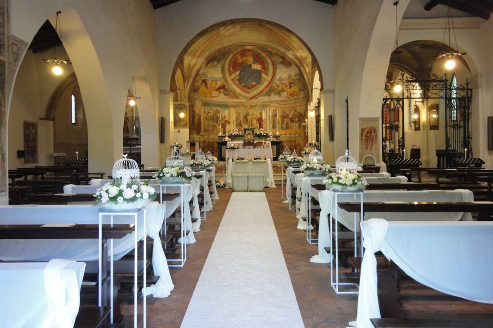 Chiesa interno navata