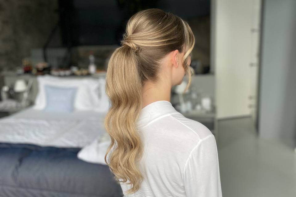 Bridal hair