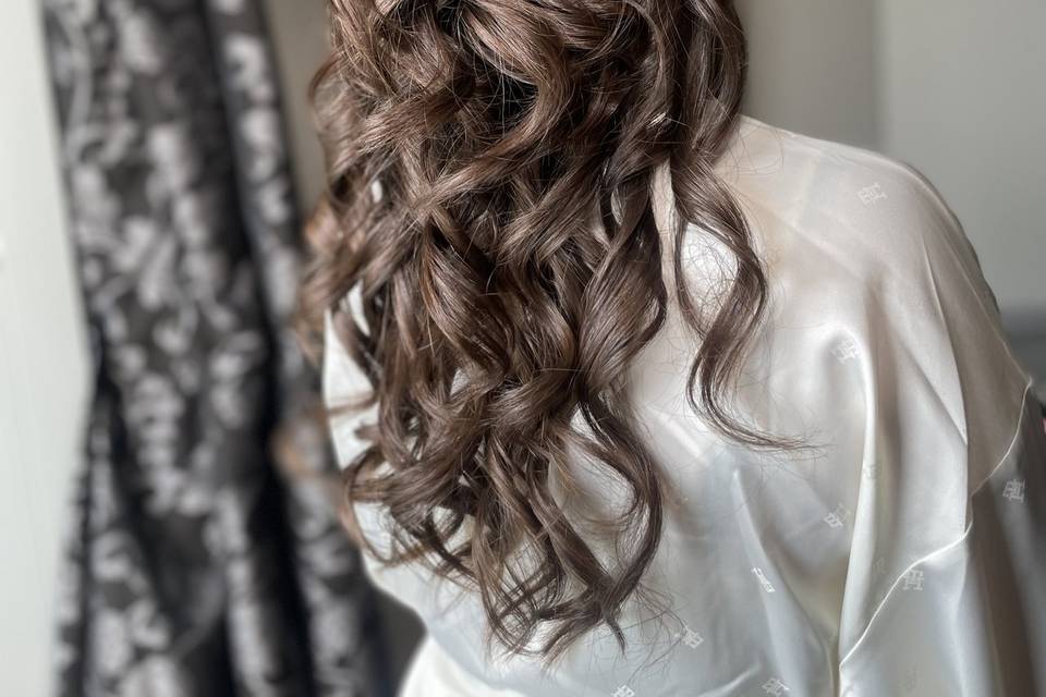 Bridal hair