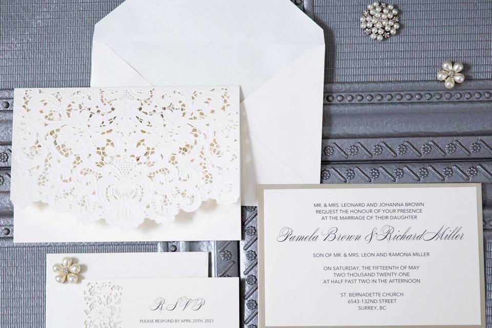 White Wedding Theme