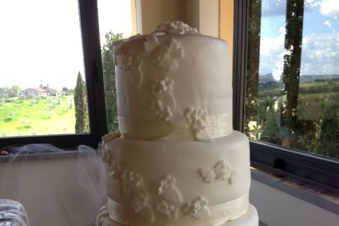 American Wedding cake