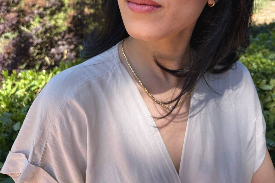 Soft and glow make-up