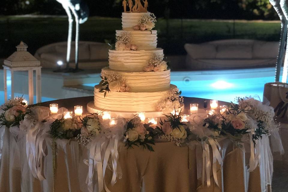 Maxi wedding cake