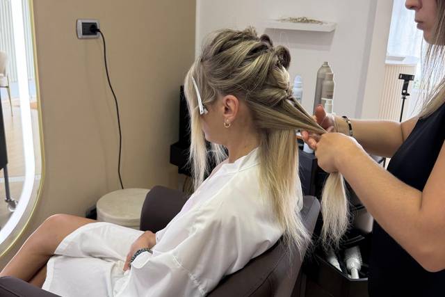 Acconciatura e make-up sposa