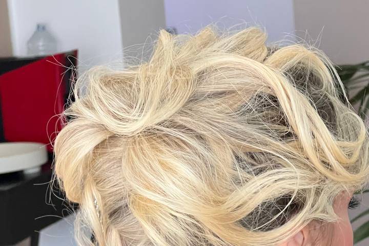 Acconciatura e make-up sposa