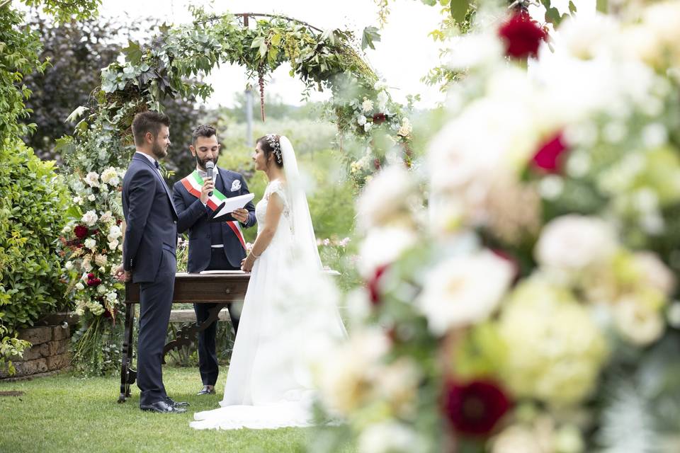 Wedding officiant-garda lake