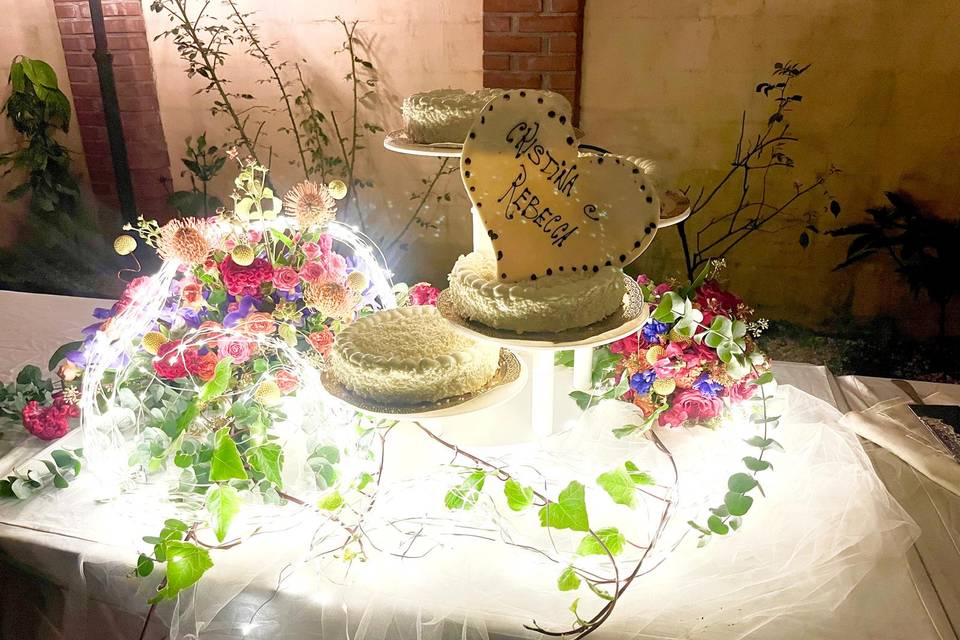 La torta nuziale