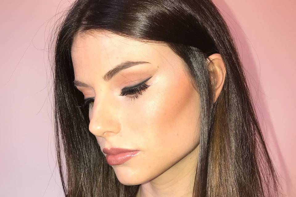 Glowing Makeup