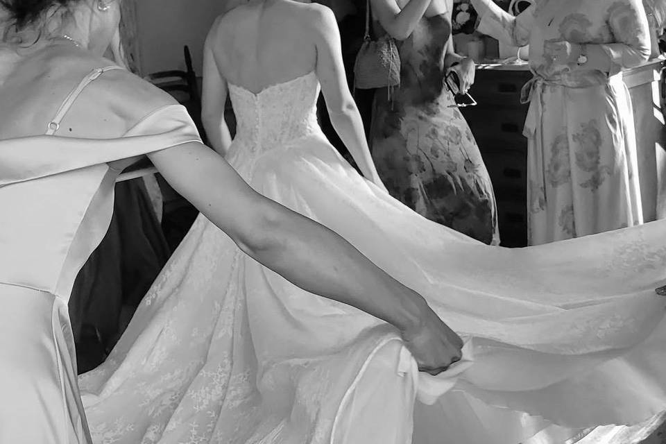 Elena Greco Hair & Beauty