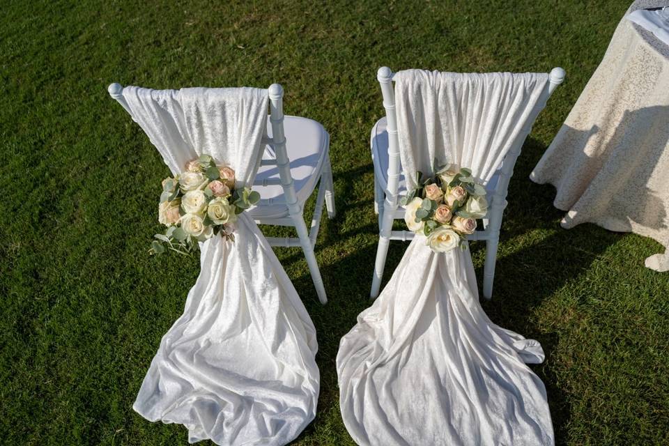 The White Wedding & Flower Designer