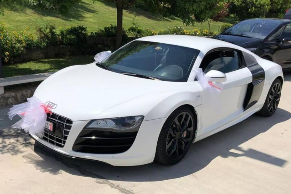 R8 auto