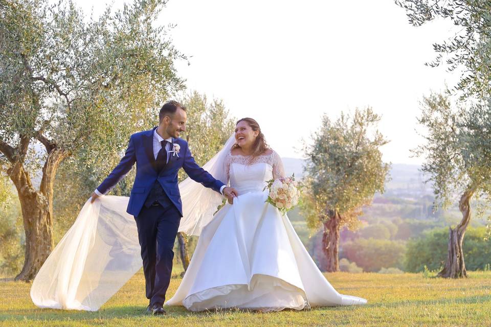 Back light wedding