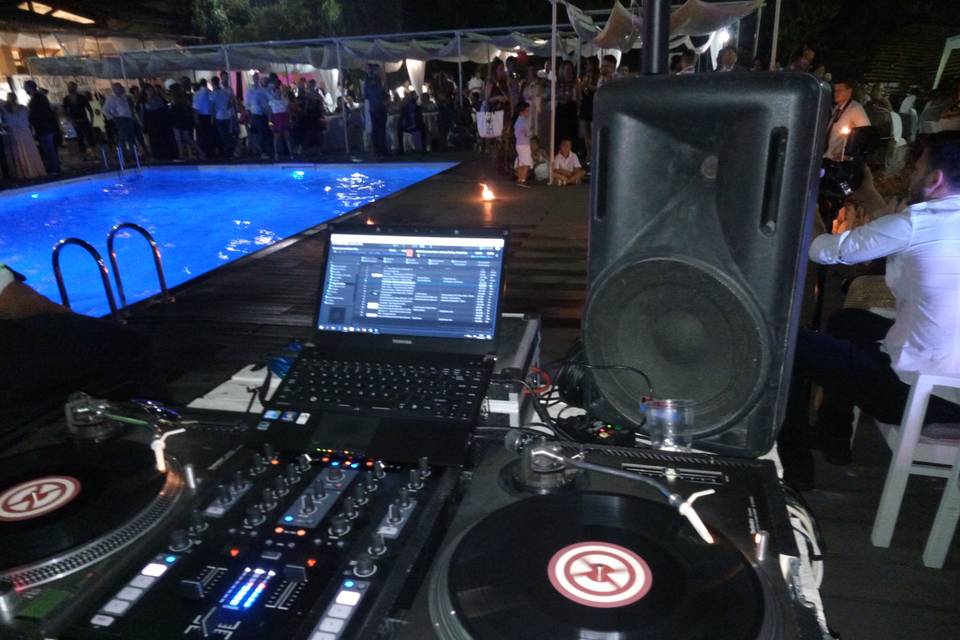 Dj Micky G