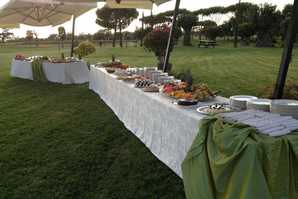 Buffet all'aperto