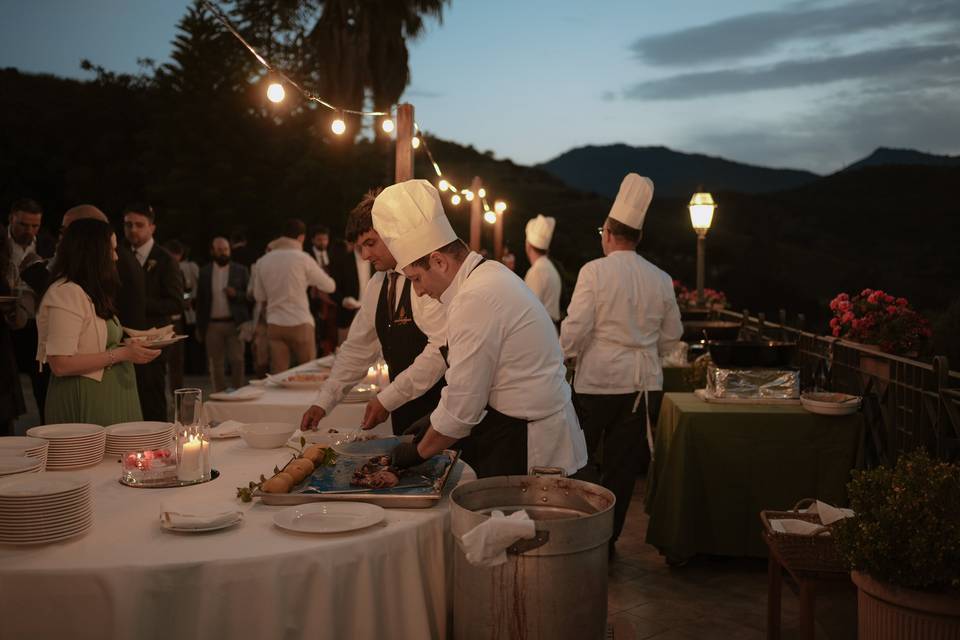 Buffet in piscina