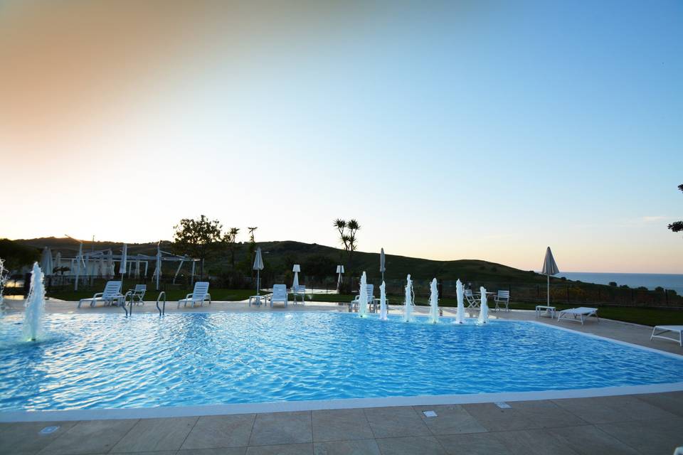 Piscina di notte