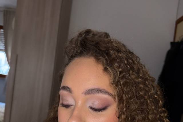Make up damigella