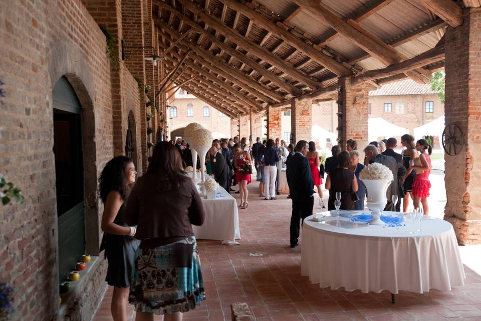 Aperitivo nel portico