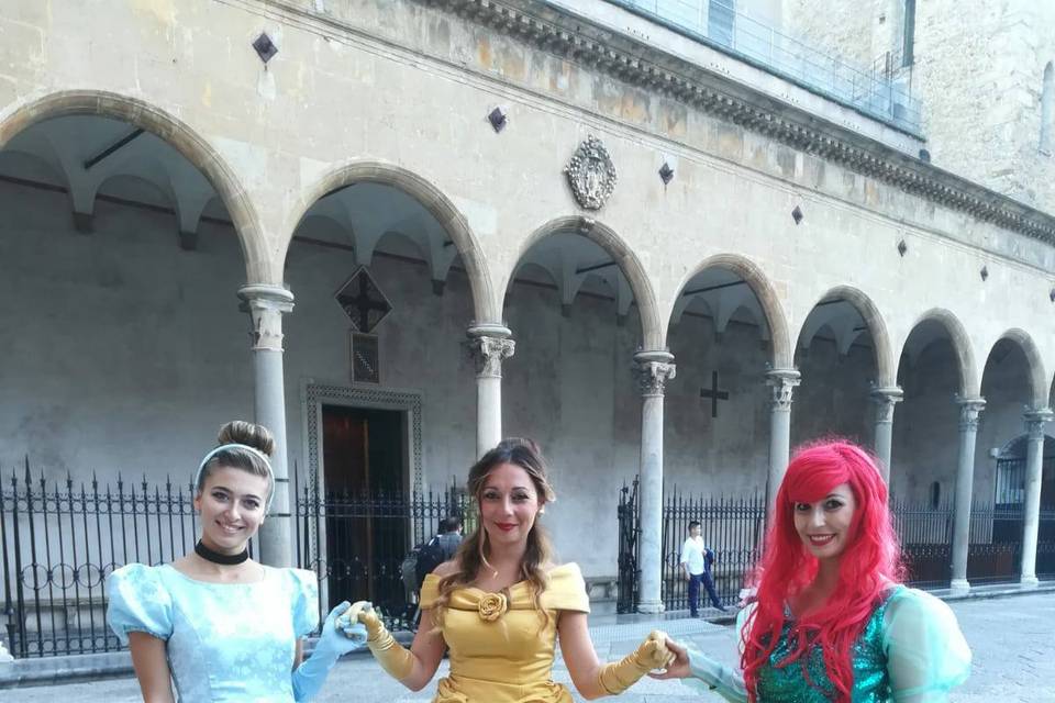 Principesse fuori dalla chiesa