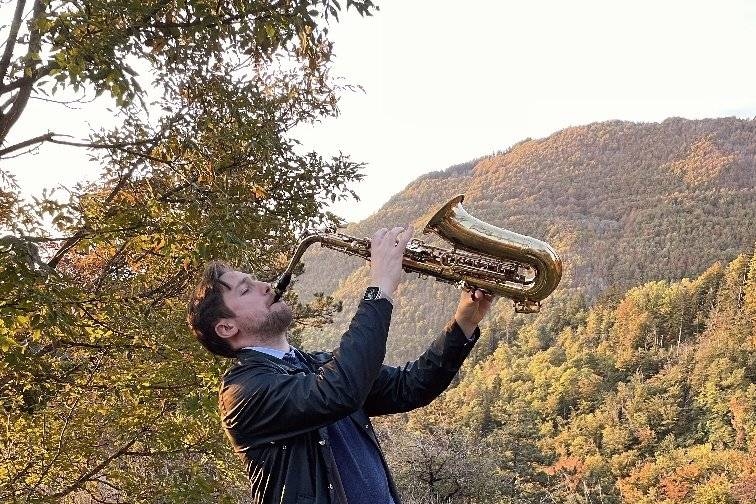 Sax