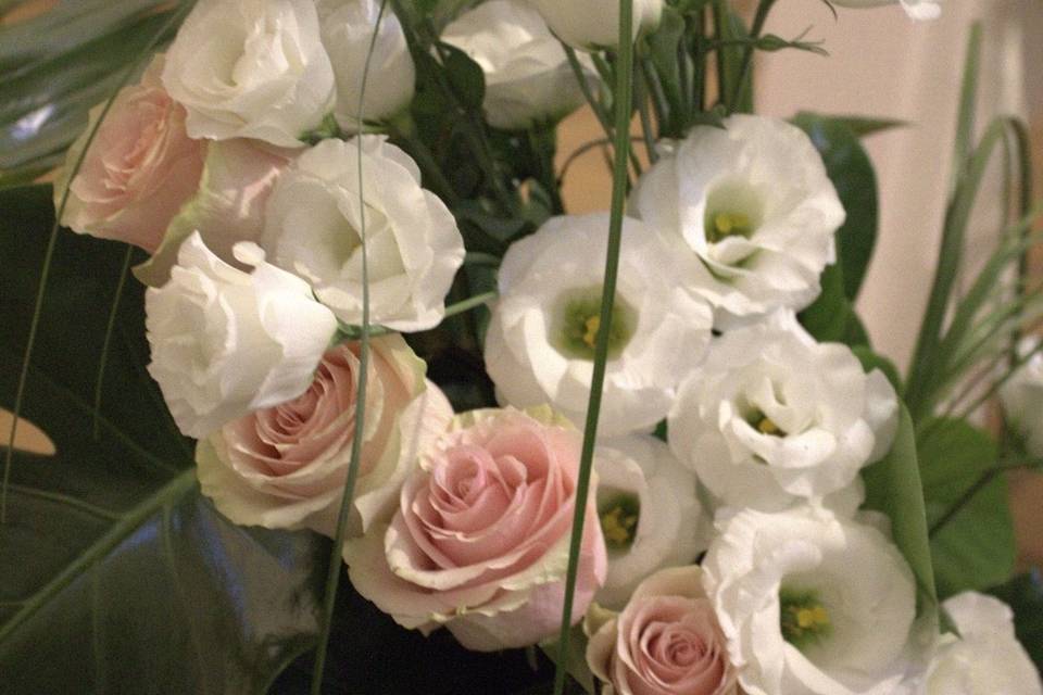 Rose e lisianthus