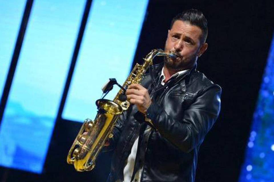 Mimmo Radogna sax Live