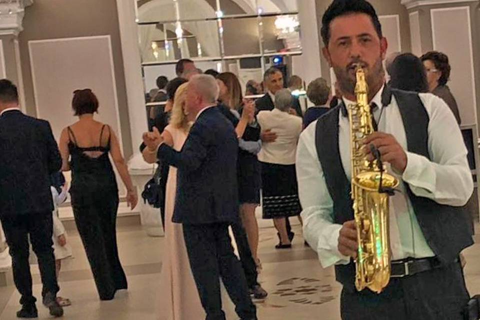 Mimmo Radogna - Sax Matrimoni ed Eventi