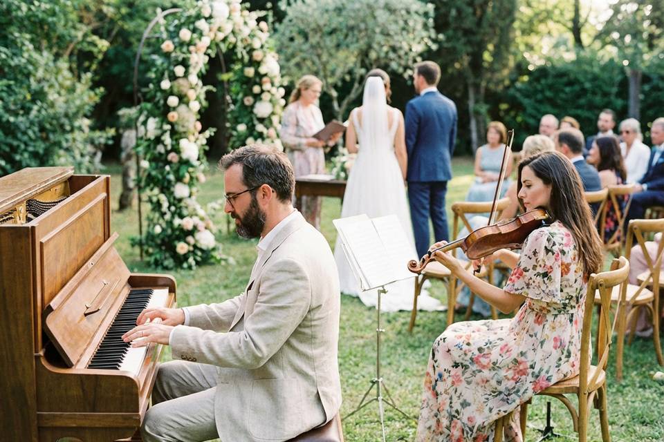 Duo Oscar - Violinista e Pianista