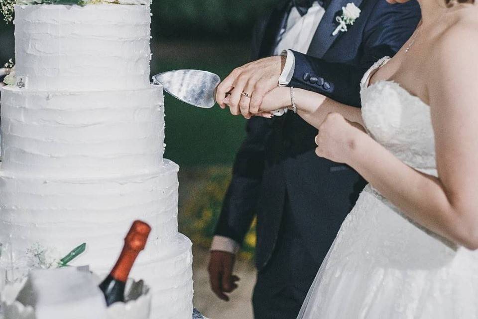 Matrimonio in piscina