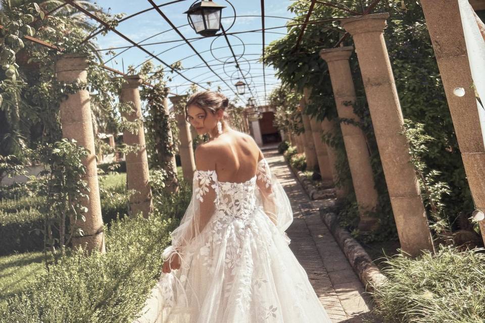 Laura Spose