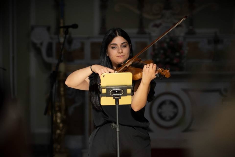 Chiara Pia Ambesi - Violinista