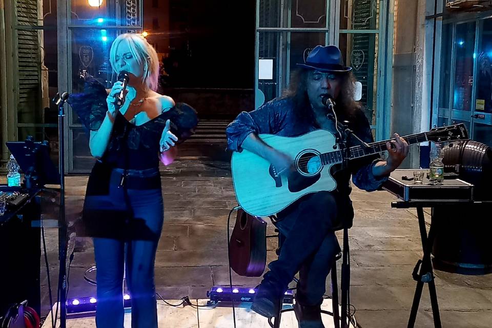 Duo Acustico