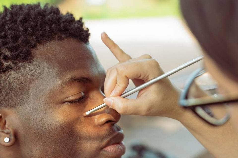 Backstage trucco uomo