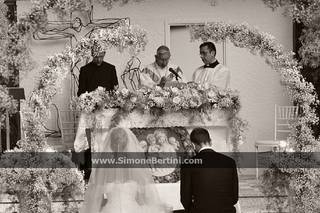 Simone Bertini-Floral Designer