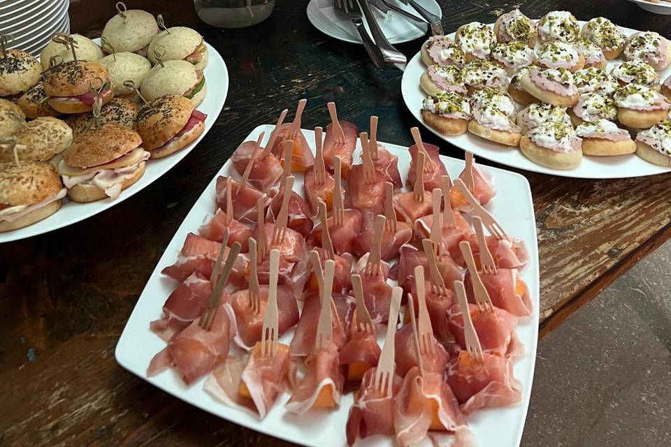 Aperitivo benvenuto in giardin